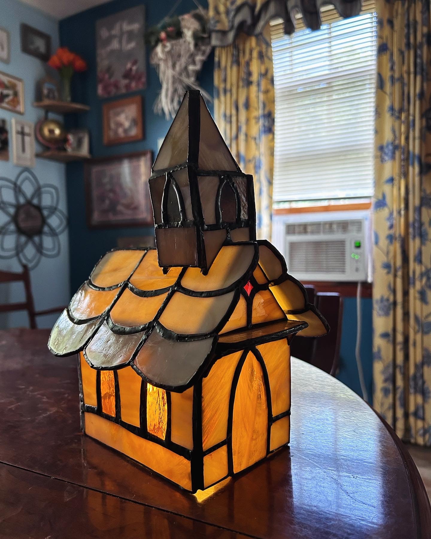 !NEW! Stained glass “little country church”